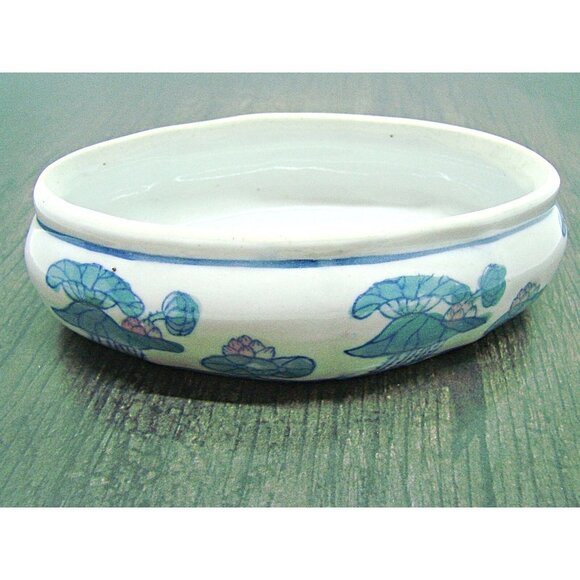 Vintage Porcelain Trinket Dish Removable Lid White Blue Floral Oval Shape 4x2x2" - Picture 4 of 11